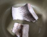 香煎鱸魚排的食譜步驟2照片