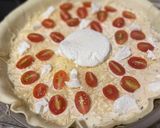 Foto del paso 6 de la receta Quiche de queso de cabra, tomates cherry y bacon