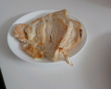Foto del paso 7 de la receta: Pechuga de pollo rellena de berenjena y queso al horno
