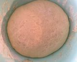 Foto del paso 3 de la receta: Medialunas de manteca