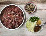 Foto langkah ke 1 dari resep Daging tauco rawit.