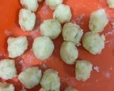 Foto langkah ke 3 dari resep Bola-bola kentang keju.