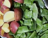 सेमफली और आलू की सब्जी (Semfali aur aloo ki sabzi recipe in hindi) रेसिपी चरण 1 फोटो