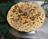 A picture of step 5 of Aloo Parantha.