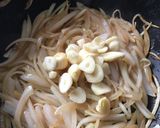 Foto del paso 5 de la receta: Champiñones al ajo y vino blanco