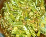 முருங்கைக் காய் பொரியல்/தொக்கு (Murunkai kaai poriyal recipe in tamil) ரெசிபி ஸ்டேப் 3 புகைப்படம்