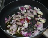 Foto del paso 2 de la receta Guisantes frescos con jamón