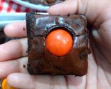 Foto langkah ke 7 dari resep Shiny Crust Brownie.