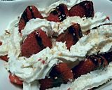 Foto del paso 7 de la receta Cocktail de fresas y frutas con nata