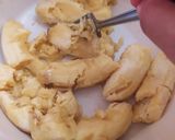 Foto langkah ke 2 dari resep Banana Nugget ala Mom bRiel.