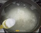 A picture of step 2 of Veg Schezwan Fried Rice.