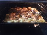 Muslos de Pollo al Horno con patatas