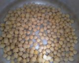 Foto del paso 1 de la receta: Curry de garbanzos y coliflor🤔🍲🥘