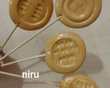 A picture of step 8 of Dalgona Lollipops /Korean Dalgona Candy.