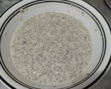 Foto del paso 2 de la receta: Budín🥧 de pan sin huevo, sin lácteos y sin horno🍮🍯🥐