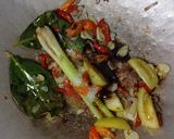 Foto langkah ke 3 dari resep Tumis Cumi Asin.