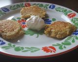 Fokhagymás-parmezános karalábé tócsni recept fázis 5 fotója