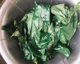 A picture of step 2 of Beef Wrapped in Betel Leaves (Bò cuốn lá lốt).