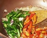 Foto langkah ke 5 dari resep Ikan asin cumi cabe hijau saos tauco asin 🥰.
