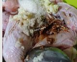 Foto langkah ke 2 dari resep Ayam Goreng Nyonya.
