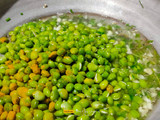 દાણા મુઠિયાં નુ શાક (Dana Muthia Shak Recipe In Gujarati)