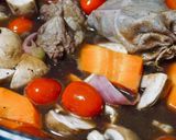 รูปขั้นตอนการทำที่ 3 ของ เนื้อบูร์กิยง(เนื้อตุ๋นไวน์แดงฝรั่งเศส) Boeuf bourguignon