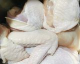Gambar langkah 4 resipi Ayam masak lemak cili api.