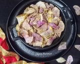 A picture of step 5 of Ratalu /Purple Yam Chips.