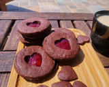 Foto del paso 3 de la receta: Galletas de chocolate con mermelada de frutos rojos