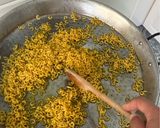 A picture of step 2 of Fideuá with Pork Secreto and Mushrooms.