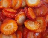 A picture of step 1 of Strawberry Cake Fraisier.