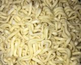 Foto langkah ke 1 dari resep Mie goreng gurih 💕.