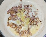 A picture of step 2 of Samaki (tilapia).