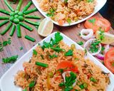 A picture of step 6 of French-beans veg rice.