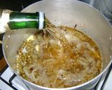 Foto del paso 5 de la receta: Chorizos a la sidra con papas y arvejas