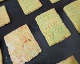 Foto del paso 3 de la receta: Crackers de Arvejas y queso