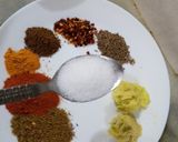 A picture of step 3 of Hyderabadi chicken dum biryani.