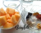 A picture of step 1 of Muskmelon curry.