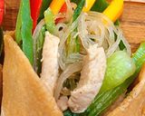 Hình bước làm 8 của món Burrito nhân miến, cải thìa, ức gà