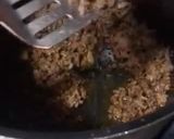 A picture of step 2 of Spaghetti and Meat Sauce.