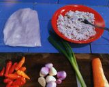 Foto langkah ke 1 dari resep Martabak Tahu Kulit Lumpia.