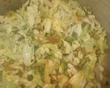 A picture of step 3 of Patta gobhi matar sabzi.