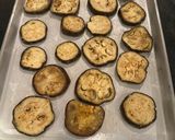 A picture of step 1 of Roasted Aubergine Slices.