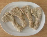 Foto del paso 4 de la receta: 🇵🇹 Costeletas de Borrego Panadas 🇵🇹