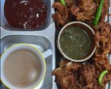 A picture of step 6 of Onion pakoda.