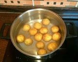 Foto del paso 1 de la receta: Merluza con papas arrugás y mojo verde