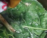 Foto langkah ke 3 dari resep Sayur Bening Bayam Tahu.