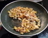 चटपटीत उपवासाची पेरूची भाजी (Upwasachi Peruchi Bhaji Recipe In Marathi) रेसिपी स्टेप 5 फोटो 