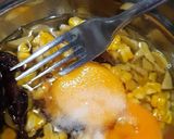 Foto del paso 1 de la receta: Omelette de aceitunas y choclo