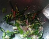 Foto langkah ke 2 dari resep Oseng tempe pedas manis.